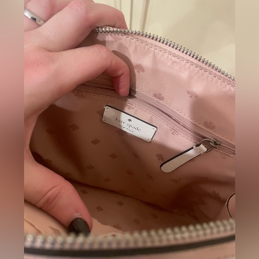 Kate Spade Purse - Picture 5 of 6